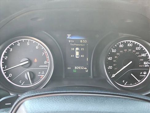Used 2023 Toyota Camry SE FWD image 14