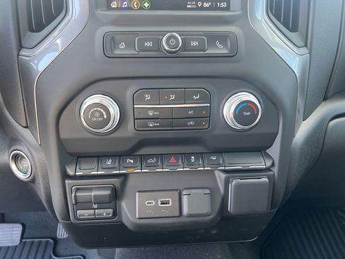 Used 2024 GMC Sierra 2500 Pro w/ 1SA Pro Safety Plus Package image 17