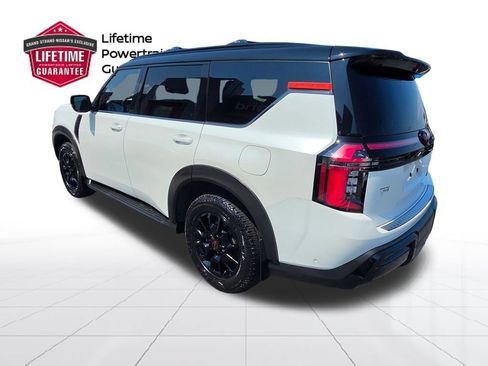 Certified 2026 Nissan Armada PRO-4X AWD/4WD image 3