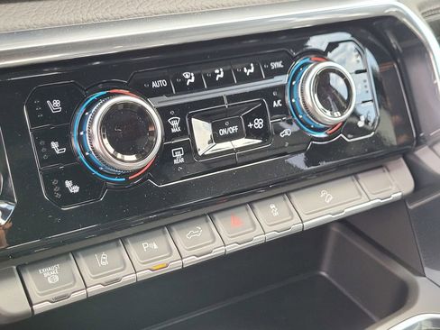 New 2026 GMC Sierra 2500 Denali image 16