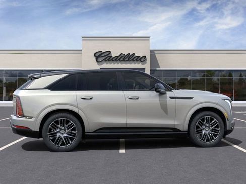 New 2025 Cadillac Escalade IQ Sport 2 w/ LPO, ONYX Package image 5