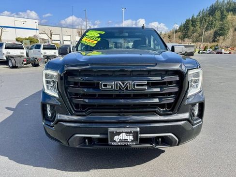 Used 2021 GMC Sierra 1500 Elevation w/ LPO, Elevation Black Package AWD/4WD image 2