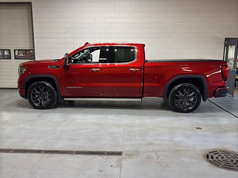 Used 2024 GMC Sierra 1500 Denali w/ Denali Reserve Package image 2