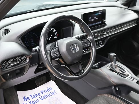 Used 2023 Honda HR-V Sport image 18