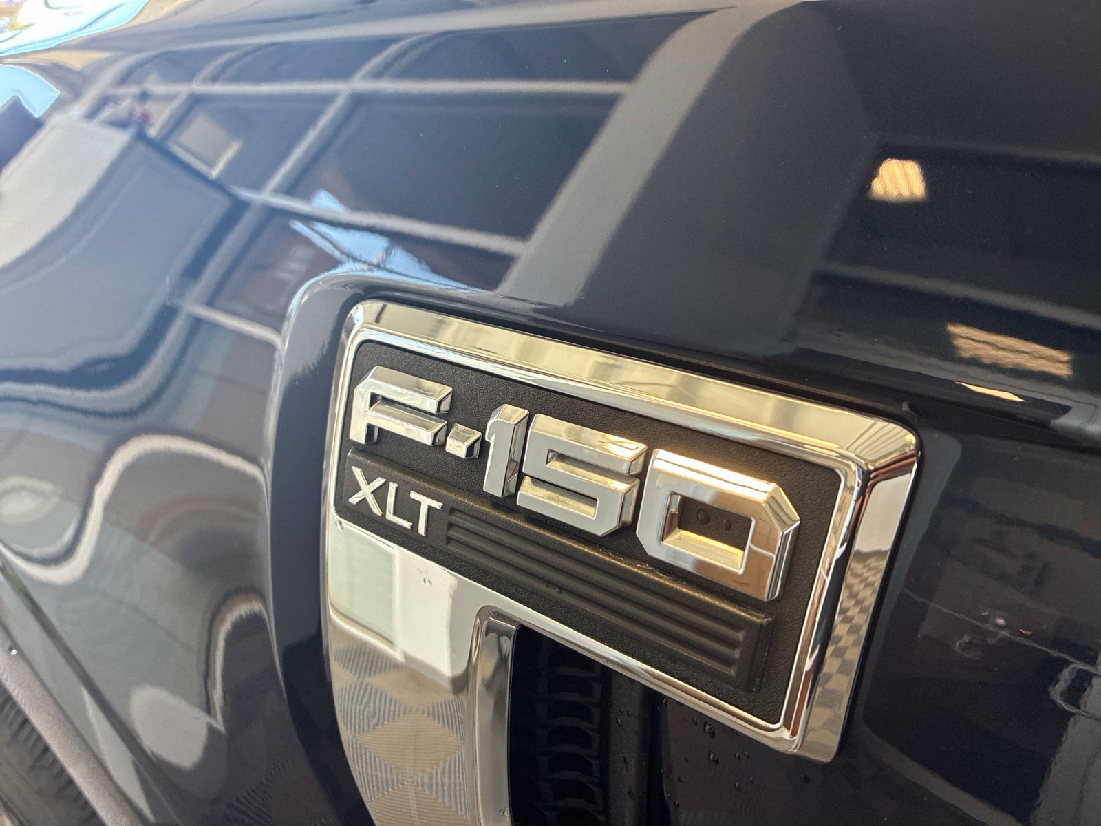 Used 2022 Ford F150 XLT w/ Equipment Group 302A High AWD/4WD image 8