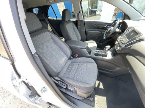 Certified 2022 Chevrolet Equinox LT FWD image 27