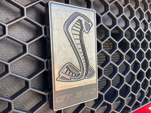 Used 2016 Ford Mustang Shelby GT350 image 65