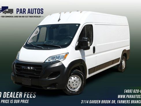 Used 2023 RAM ProMaster 2500 FWD image 1