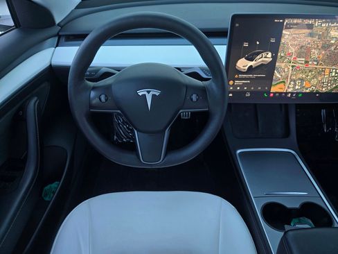 Used 2022 Tesla Model 3 Performance AWD/4WD image 11