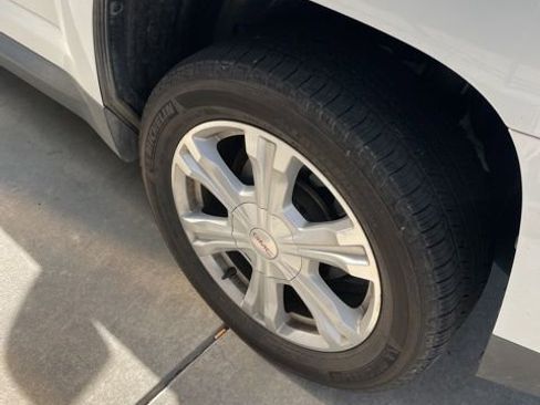 Used 2017 GMC Terrain SLT w/ Driver Alert Package I image 7