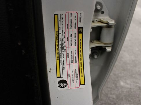 Used 2018 Dodge Charger R/T image 32