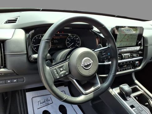 Certified 2023 Nissan Pathfinder SL AWD/4WD image 22