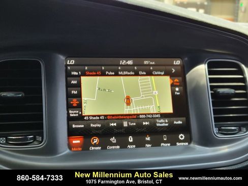 Used 2023 Dodge Charger Scat Pack w/ Navigation & Travel Group image 21