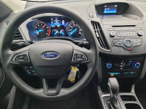 Used 2018 Ford Escape S image 22