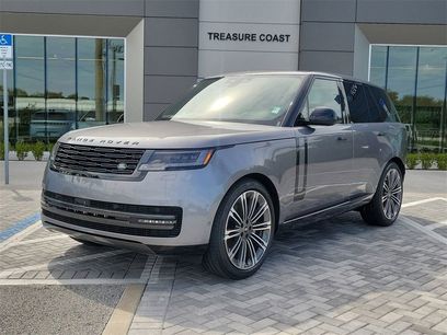 New 2025 Land Rover Range Rover SE