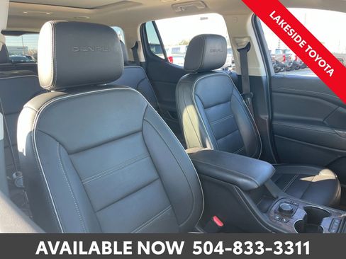 Used 2021 GMC Acadia Denali w/ Denali Technology Package image 16