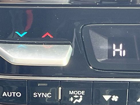 Used 2025 Acura MDX w/ Technology Package image 21