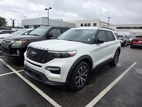 Used 2020 Ford Explorer ST AWD/4WD image 14