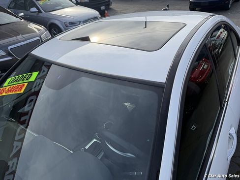 Used 2013 Mercedes-Benz C 250 Sedan image 16