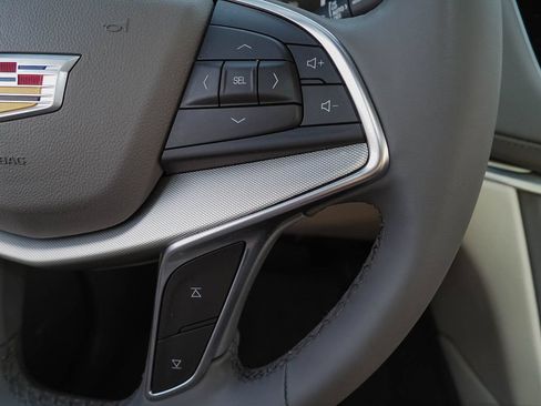 Certified 2025 Cadillac XT5 Premium Luxury FWD image 27