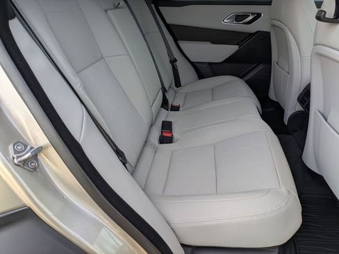 New 2026 Land Rover Range Rover Velar Dynamic SE image 17