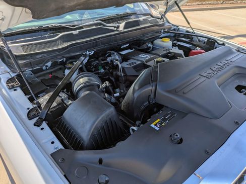 Used 2024 RAM 2500 Big Horn image 30
