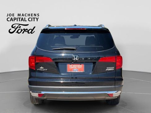 Used 2016 Honda Pilot Touring image 6