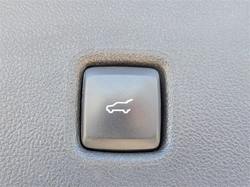 Used 2021 Ford Escape SE w/ Convenience Package image 15