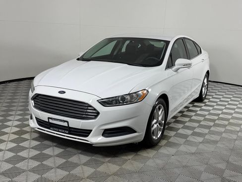 Used 2013 Ford Fusion SE FWD image 7