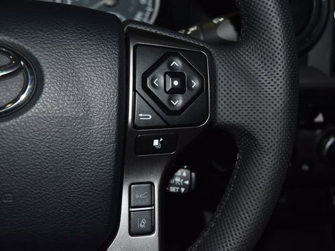 Used 2023 Toyota Tacoma SR5 image 9