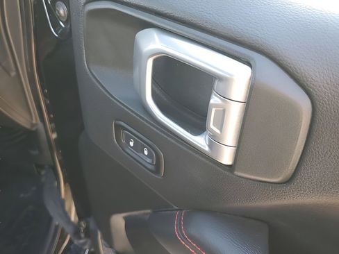 Used 2021 Jeep Wrangler Rubicon image 45