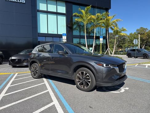 Used 2023 MAZDA CX-5 AWD 2.5 S w/ Premium Package image 4