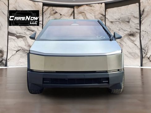 Used 2025 Tesla Cybertruck AWD Crew Cab image 2