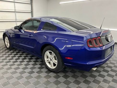 Used 2014 Ford Mustang Coupe RWD image 13