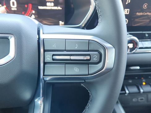 New 2026 GMC Canyon Elevation w/ Convenience Package image 32