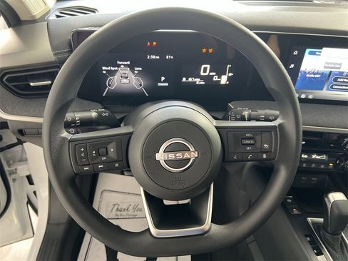 New 2026 Nissan Kicks SV image 11