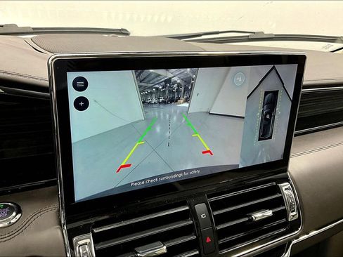 Used 2023 Lincoln Navigator Black Label image 30