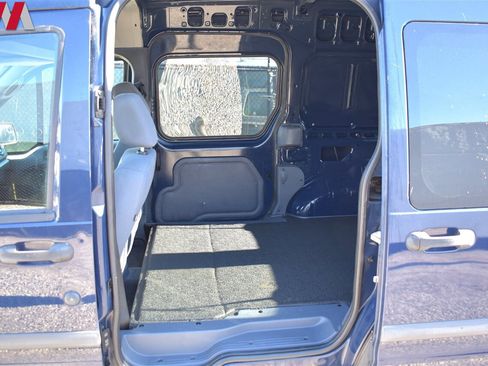 Used 2013 Ford Transit Connect XLT image 21