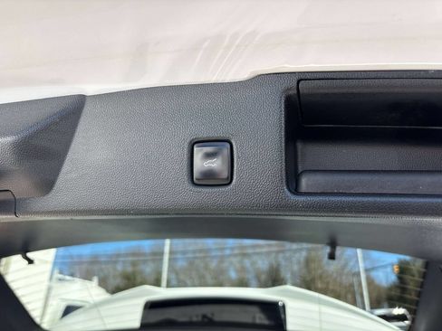 Used 2023 Ford Escape ST-Line w/ Tech Pack #1 AWD/4WD image 11