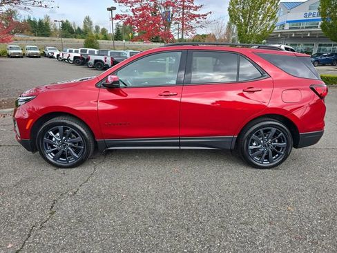 Certified 2024 Chevrolet Equinox RS image 3