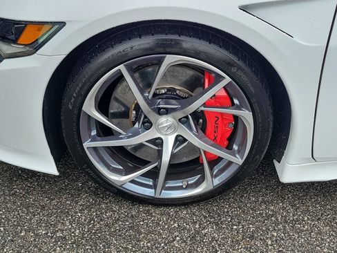 Used 2019 Acura NSX AWD/4WD image 6