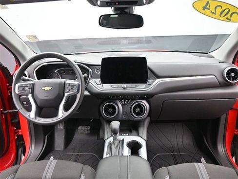 Used 2024 Chevrolet Blazer LT w/ Convenience Package image 26
