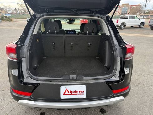 Used 2025 Chevrolet TrailBlazer LT image 16