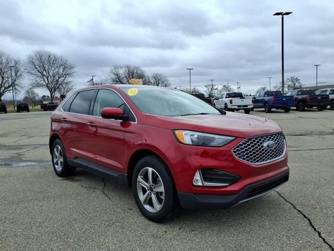 Certified 2023 Ford Edge SEL w/ Convenience Package image 3