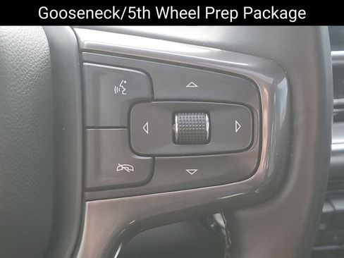 Used 2025 Chevrolet Silverado 2500 High Country w/ High Country Premium Package image 13