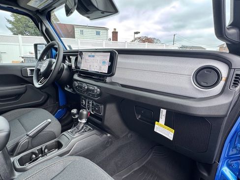 New 2026 Jeep Wrangler Sport S image 17