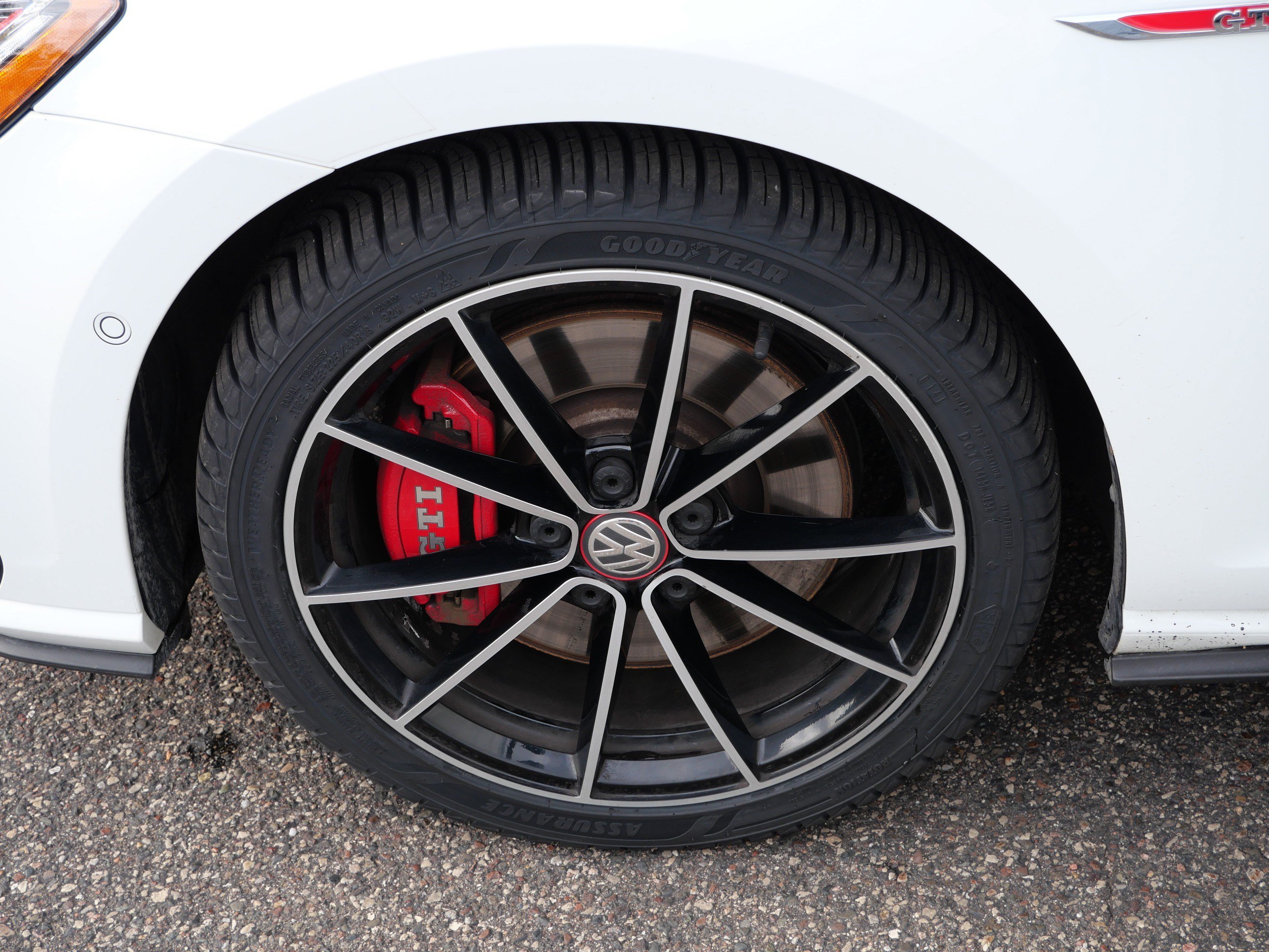 Certified 2021 Volkswagen GTI Autobahn FWD image 15