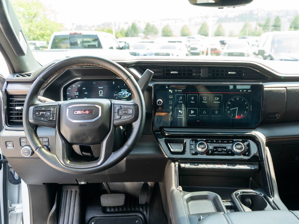 Used 2024 GMC Sierra 2500 AT4 w/ AT4 Premium Plus Package AWD/4WD image 16