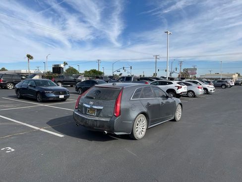 Used 2010 Cadillac CTS Premium AWD/4WD image 5