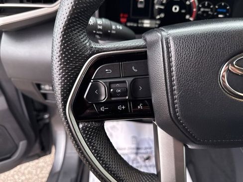 Used 2024 Toyota Tundra Limited image 19